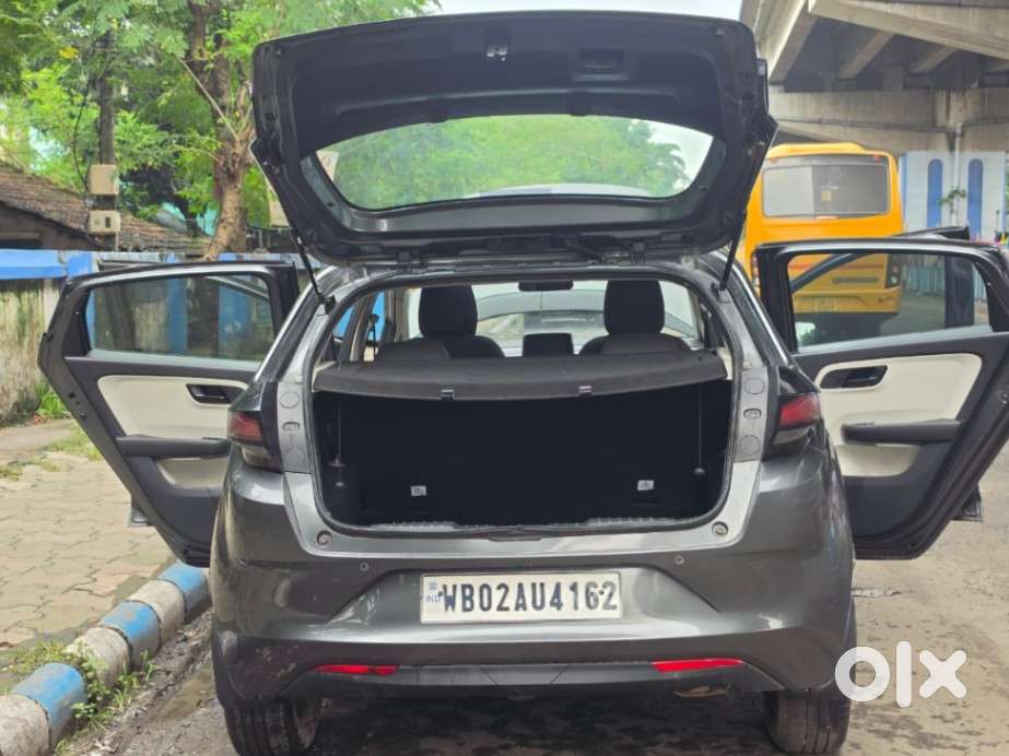 Tata Altroz Xm Plus (s), 2023, Petrol