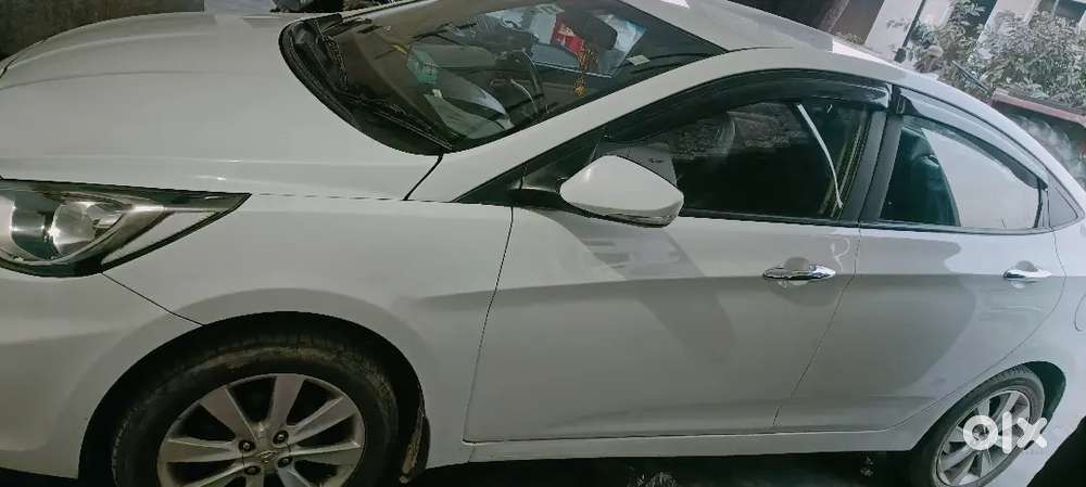 Hyundai Verna 1.6 Crdi 2012