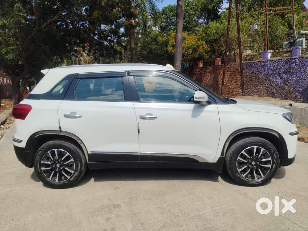 Maruti Suzuki Vitara Brezza Zxi + At, 2022, Petrol