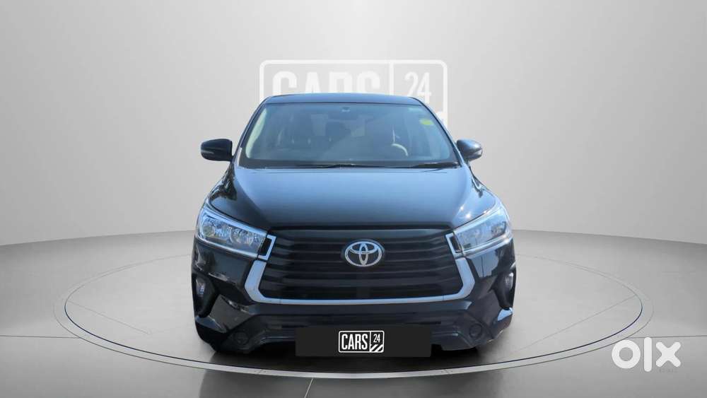 Toyota Innova Crysta 2.4 G Mt 8s, 2022, Diesel