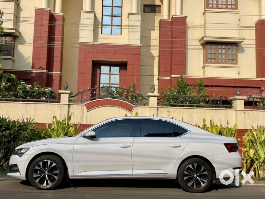 Skoda Superb Lk 1.8 Tsi At, 2020, Petrol