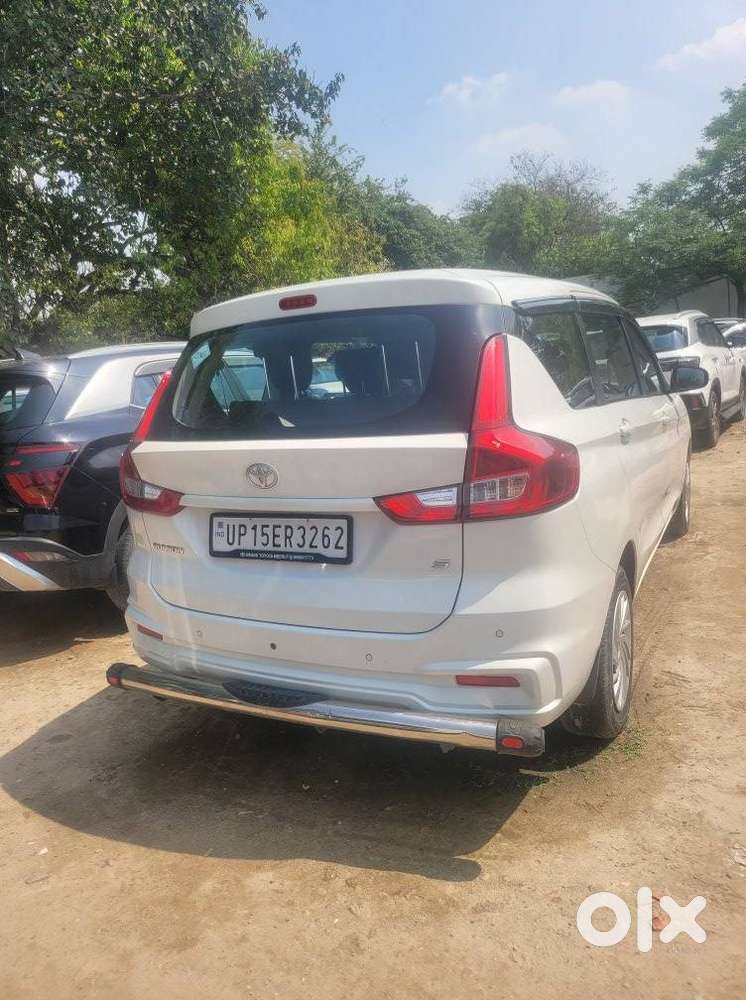 Toyota Rumion S Cng Manual Dual Tone, 2024, Cng & Hybrids