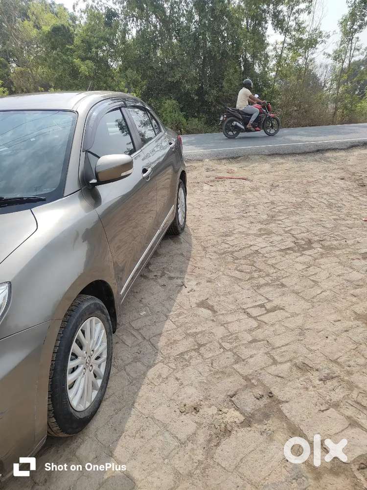Maruti Suzuki Dzire 2022 Petrol