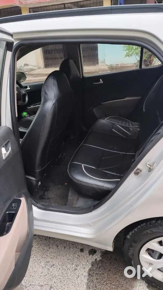 Hyundai I10 Sportz 2015