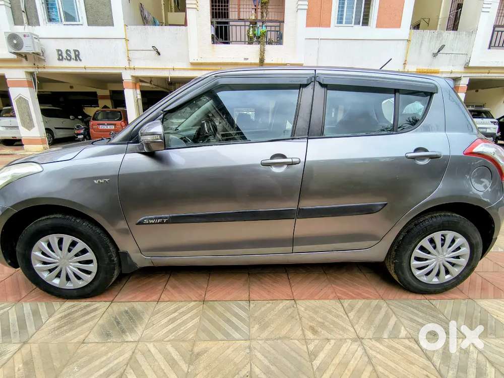 Maruti Suzuki Swift Vxi Abs 2016