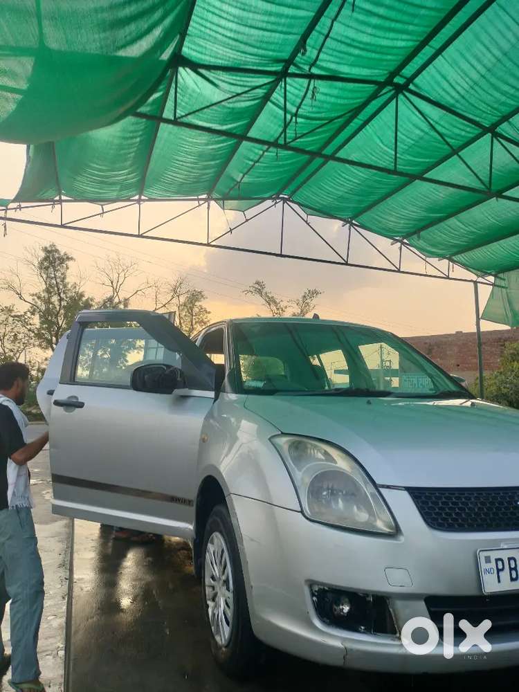 Maruti Suzuki Swift 000