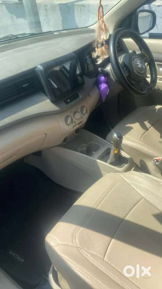 Maruti Suzuki Ertiga Vxi 2025