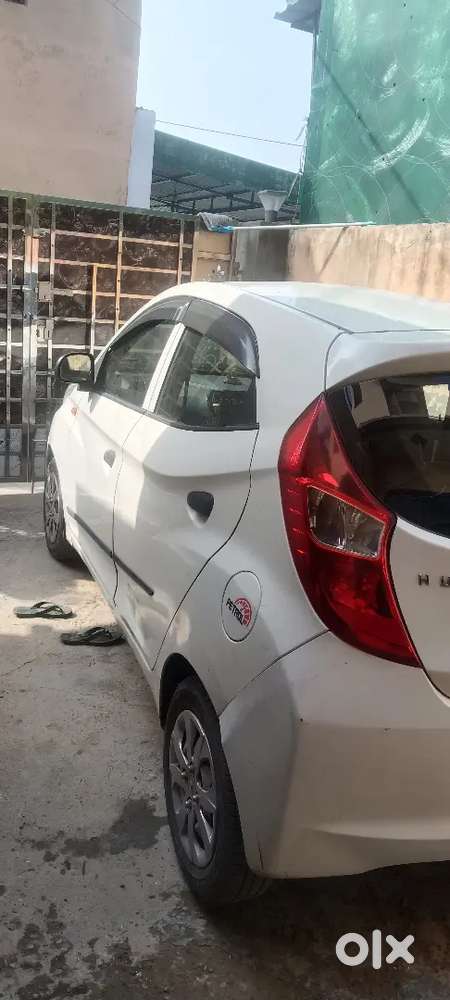 Hyundai Eon Magna+ 2014 Petrol