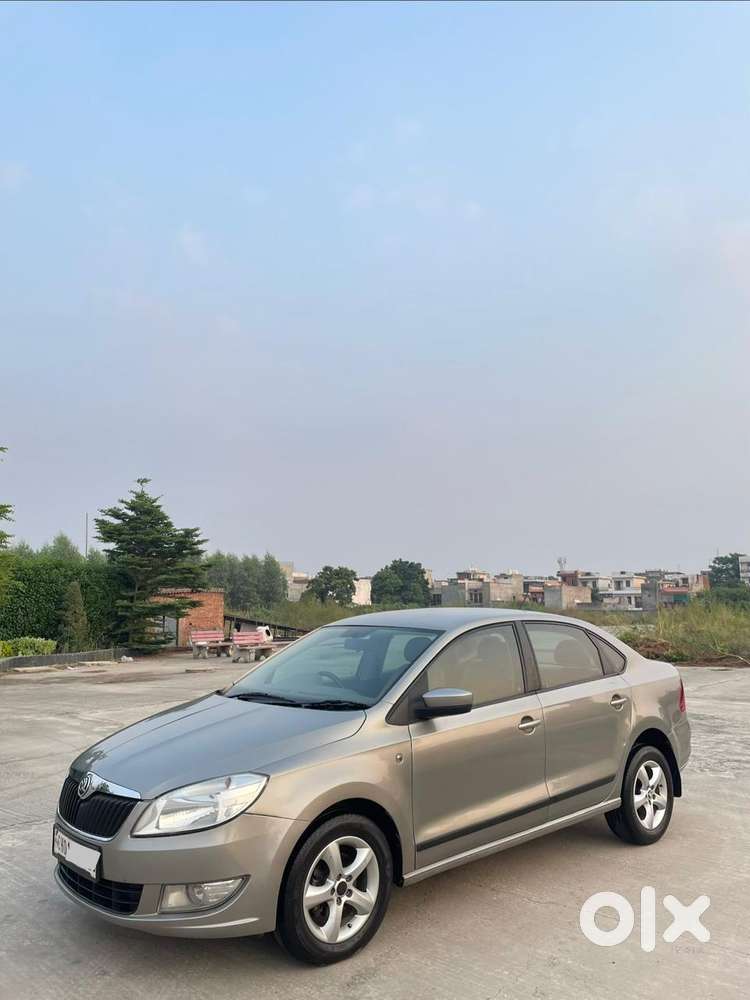 Skoda Rapid 1.5 Tdi At Elegance, 2015, Diesel