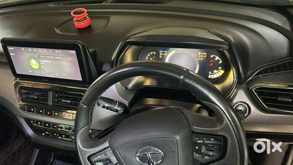 Tata Safari Diesel 2023