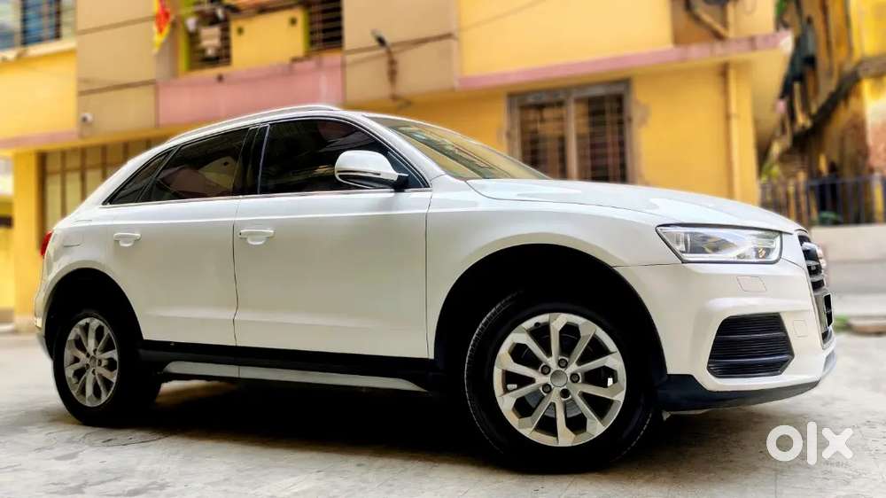 Audi Q3 Premium 2016 Doctor's Self Driven Automatic Showroom Condition
