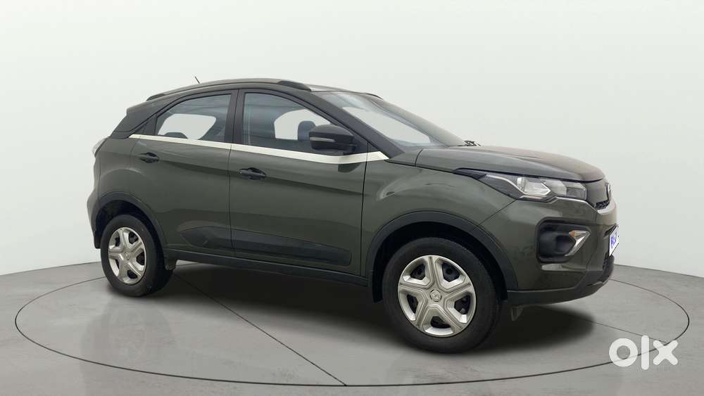 Tata Nexon 1.5 Revotorq Xma Amt (s), 2020, Petrol