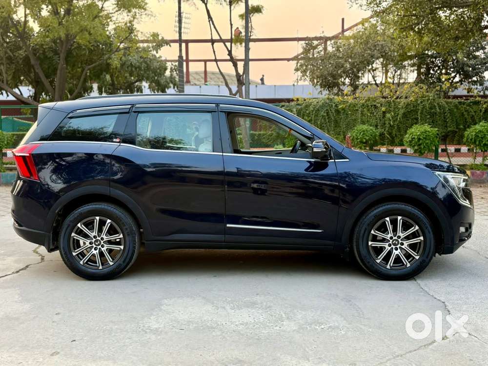 Mahindra Xuv700 2.2 Ax 7 Diesel At Luxury Pack Str Awd, 2023, Diesel