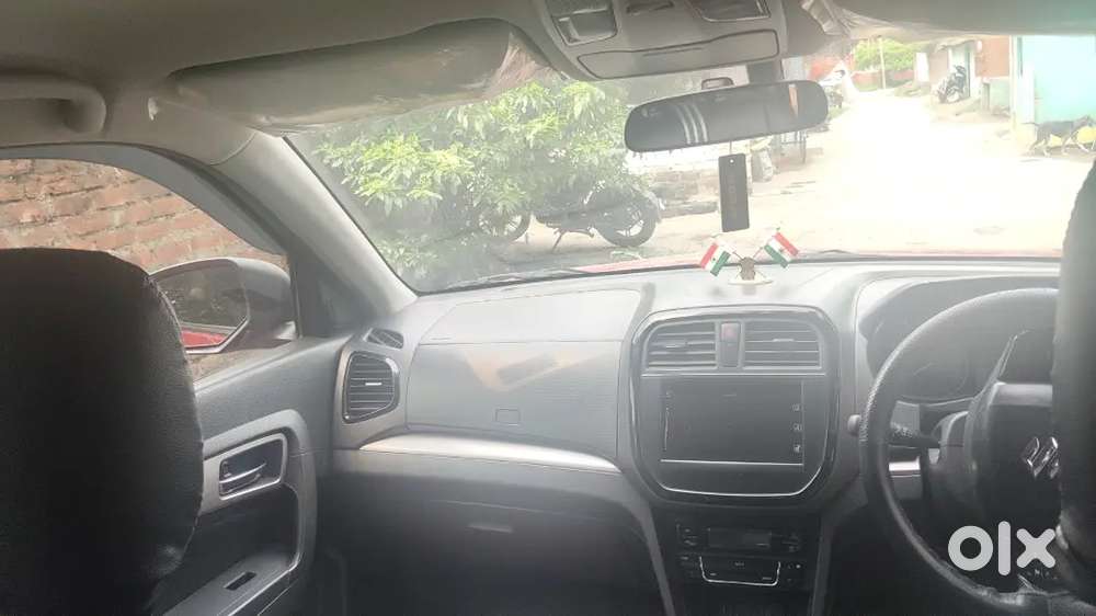 2016 Maruti Suzuki Brezza Zdi+ Dual Tone