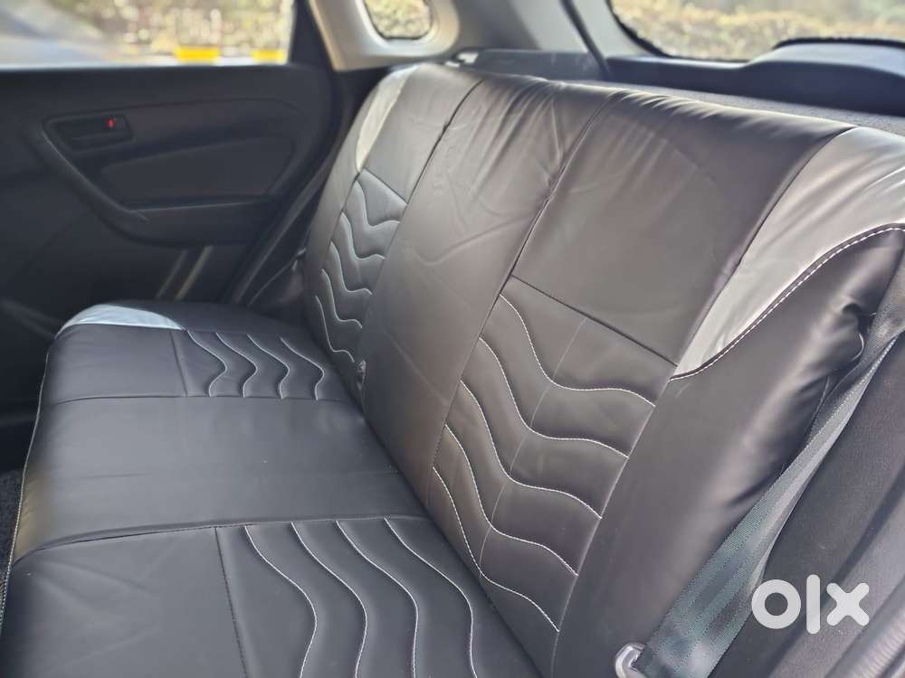 Maruti Suzuki Brezza 1.5 Lxi Smart Hybrid, 2021, Petrol