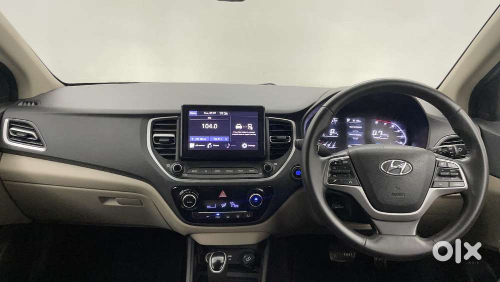 Hyundai Verna 1.5 Sx Vtvt Ivt, 2022, Petrol