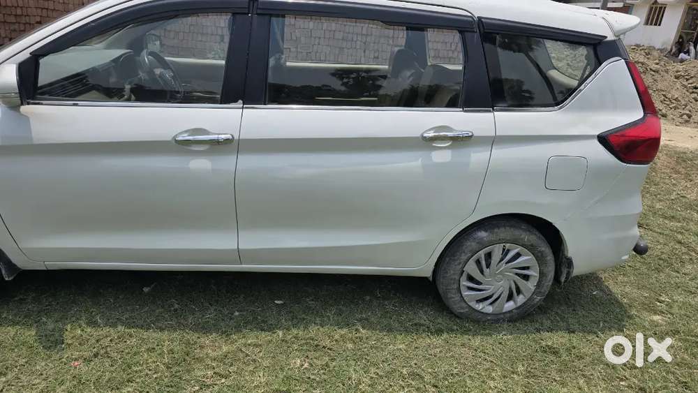 Maruti Suzuki Ertiga 2019 Diesel 123211 Km Driven