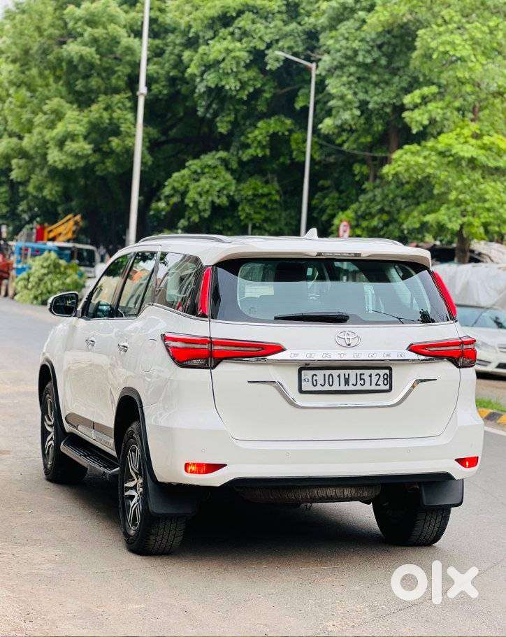 Toyota Fortuner 4x2 At 2.8 Diesel, 2022, Diesel