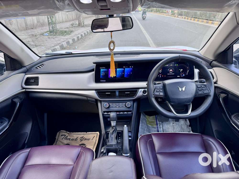 Mahindra Xuv700, 2025, Petrol