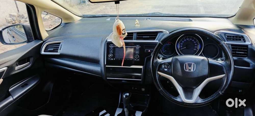 Honda Jazz V Automatic, 2017, Petrol