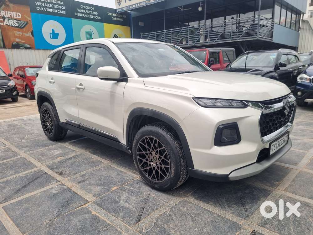 Maruti Suzuki Grand Vitara 1.5 Alpha Smart Hybrid At, 2023, Petrol