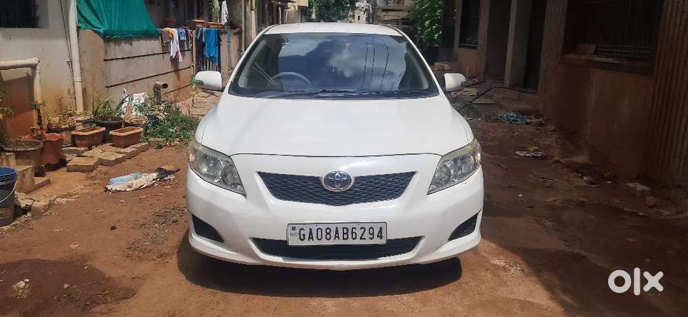 Toyota Corolla Altis 2010