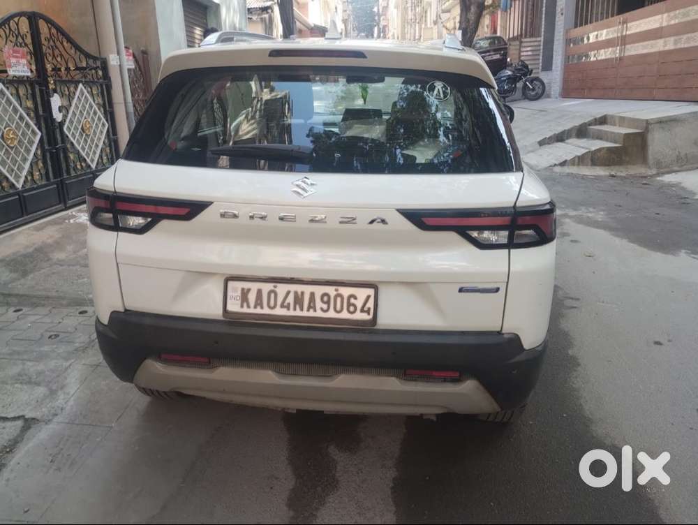 Maruti Suzuki Brezza 2022 Petrol 35000 Km Driven