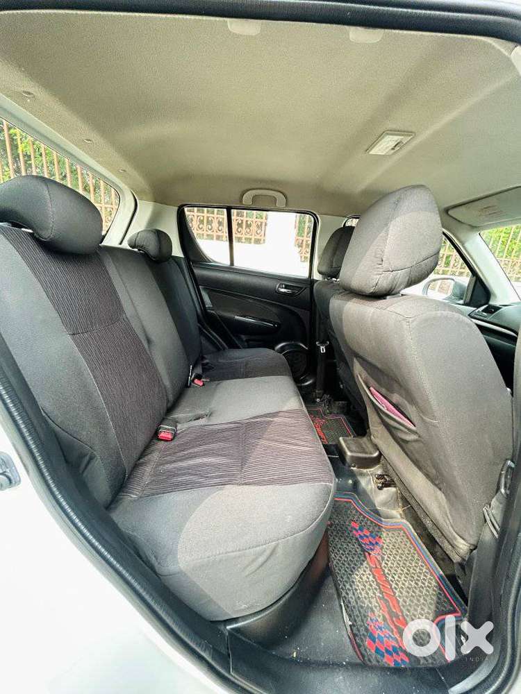 Maruti Suzuki Swift Vxi Glory Limited Edition, 2016, Petrol