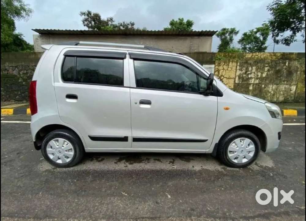 Good Condition All Services In Shoroom