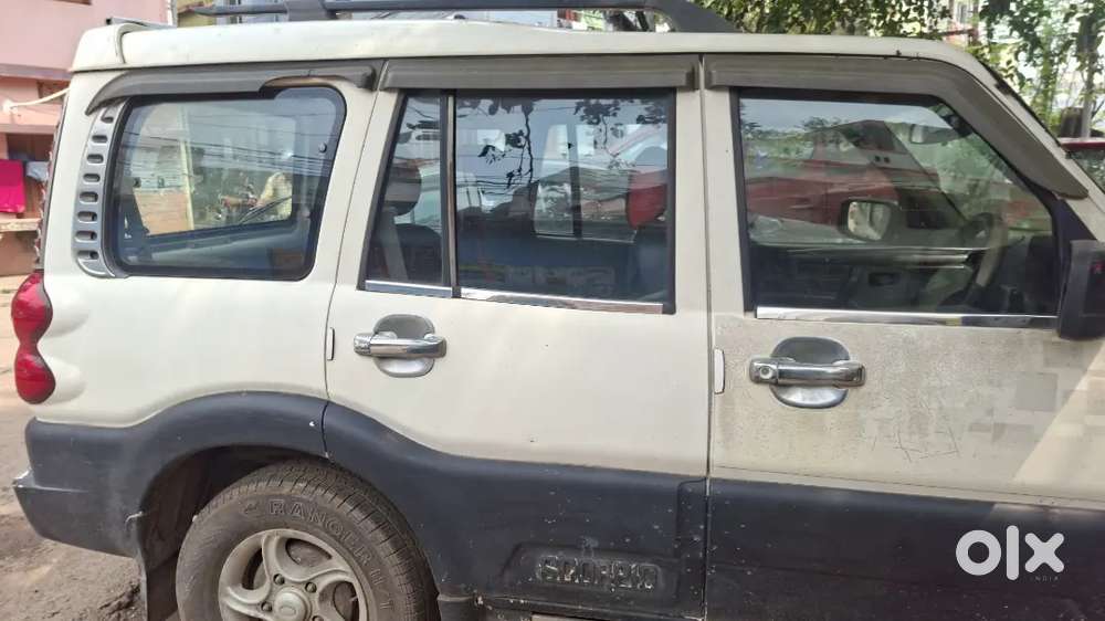 Mahindra Scorpio 2010 Diesel 100000 Km Driven