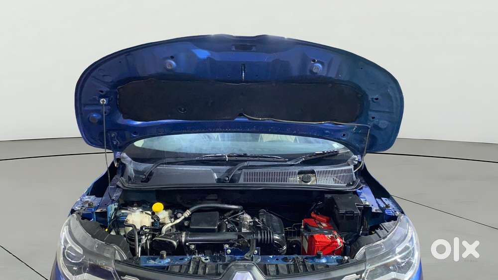 Renault Triber Rxz, 2020, Petrol