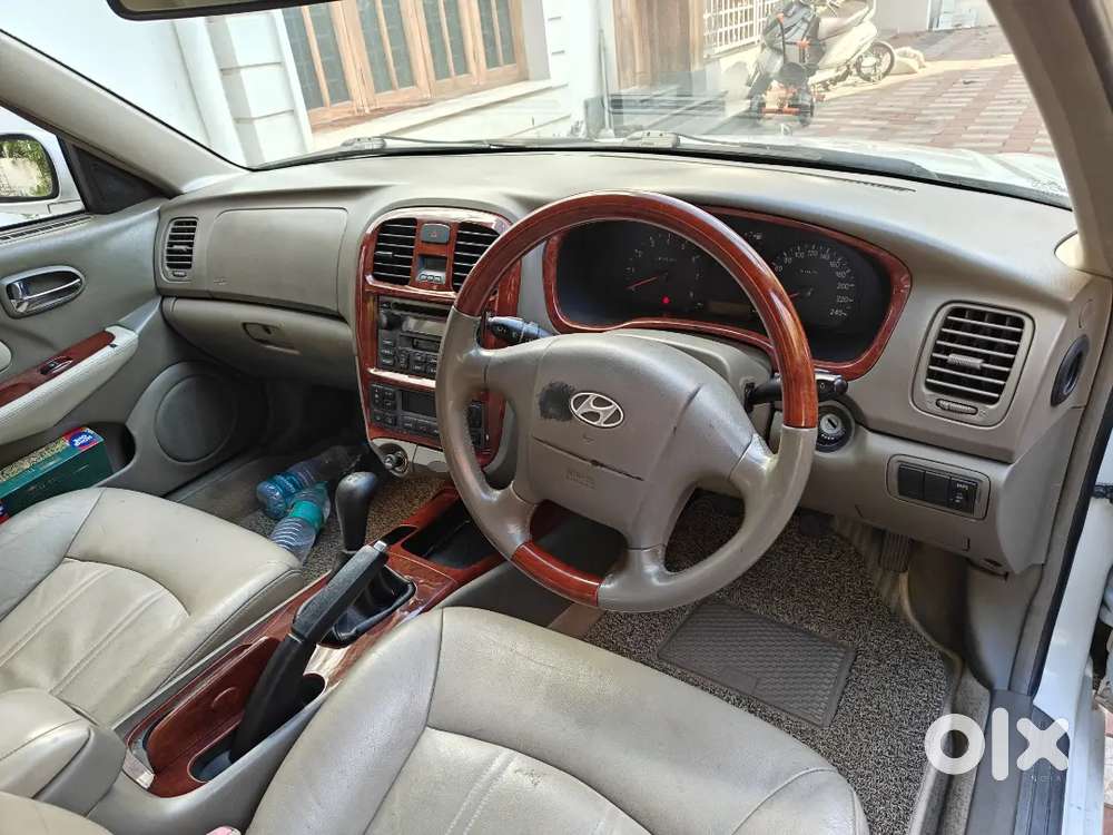 Hyundai Sonata Gold 2005 Petrol
Fancy Number(2010 Serial Registration)