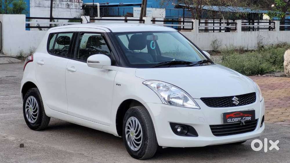 Maruti Suzuki Swift Vxi 1.2 Abs Bs-iv, 2014, Petrol