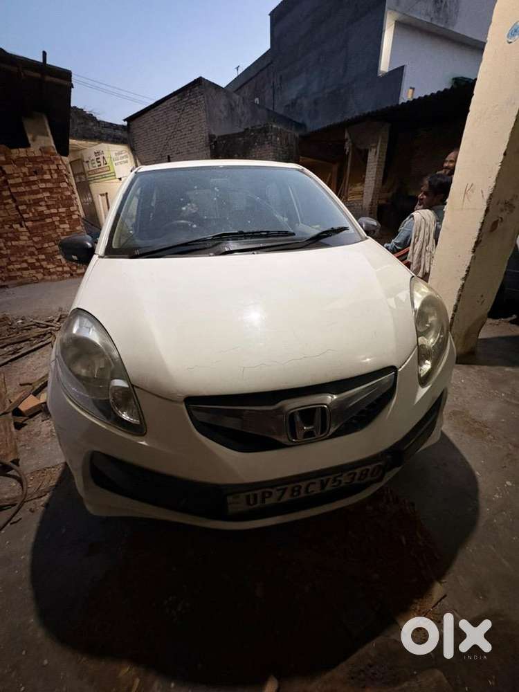 Honda Brio 2012 Well Maintained