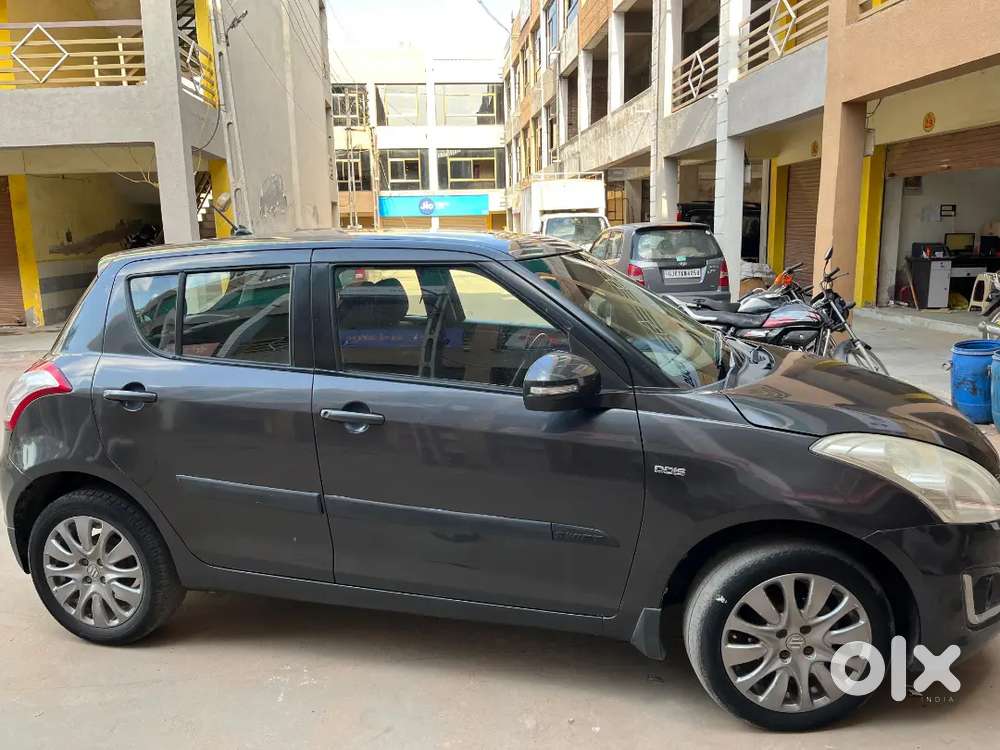 Maruti Suzuki Swift 2015 Diesel 75000 Km Driven