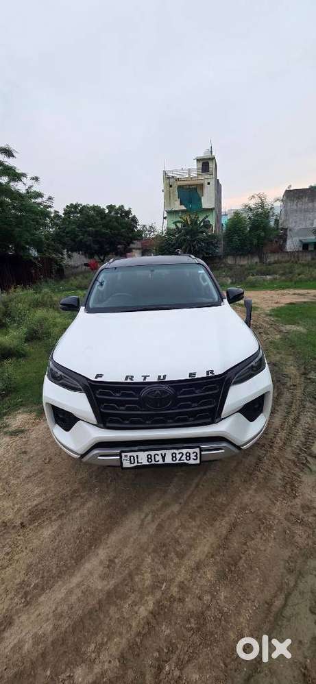 Toyota Fortuner Leader Edition (at), 2025, Diesel