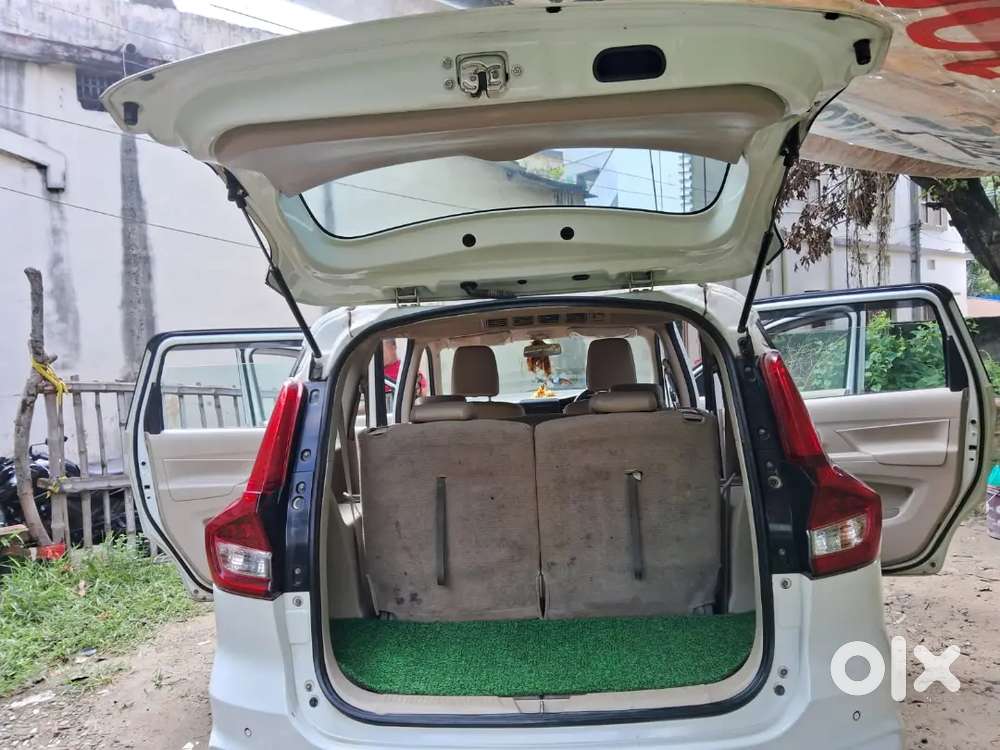 Maruti Suzuki Ertiga Vxi 2023