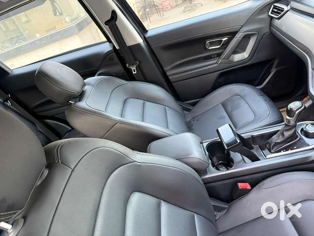 Top Model Harrier 2020 November All Orignal Company Maintained