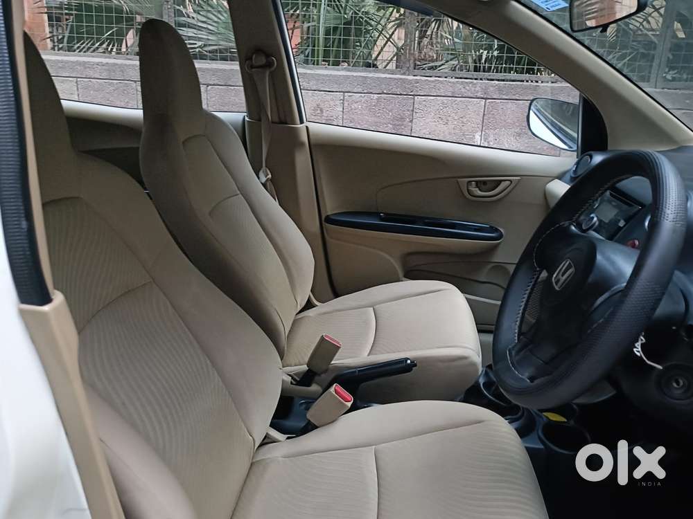 Honda Mobilio 1.5 S I-vtec Mt, 2015, Petrol