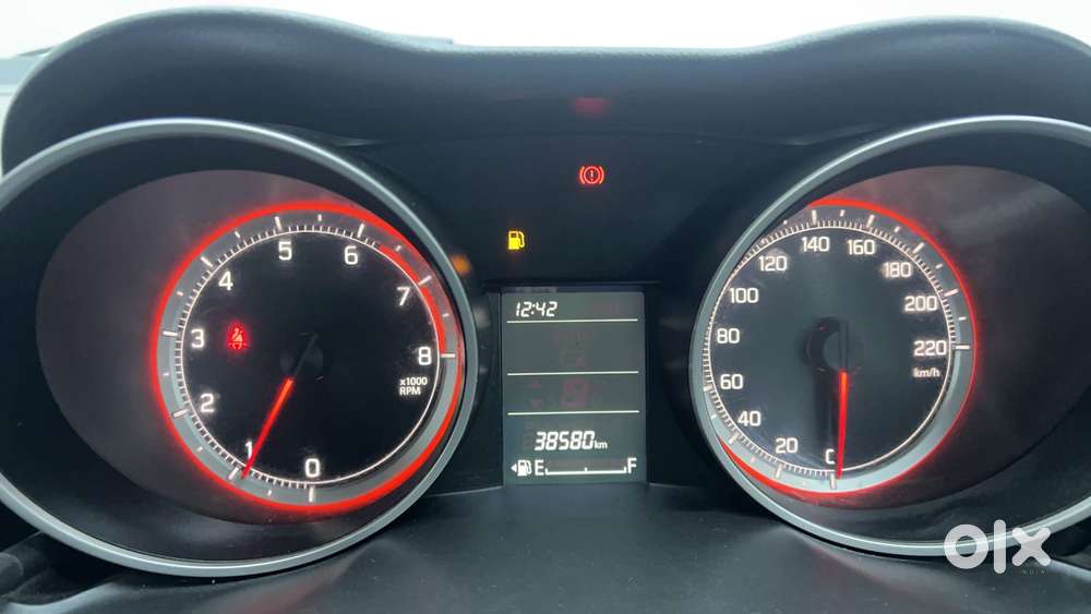 Maruti Suzuki Swift Vvt Vxi, 2022, Petrol