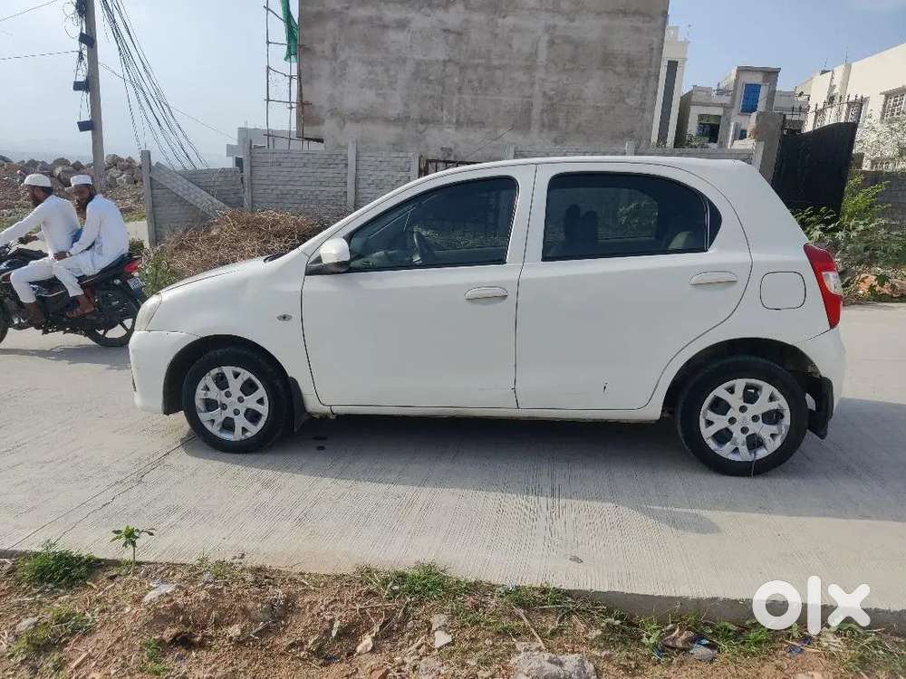 Toyota Etios 2015 Diesel Well Maintained