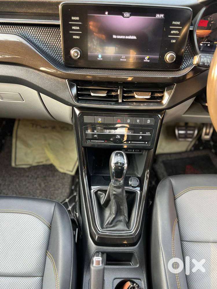 Skoda Kushaq 1.0 Tsi Style At, 2022, Petrol