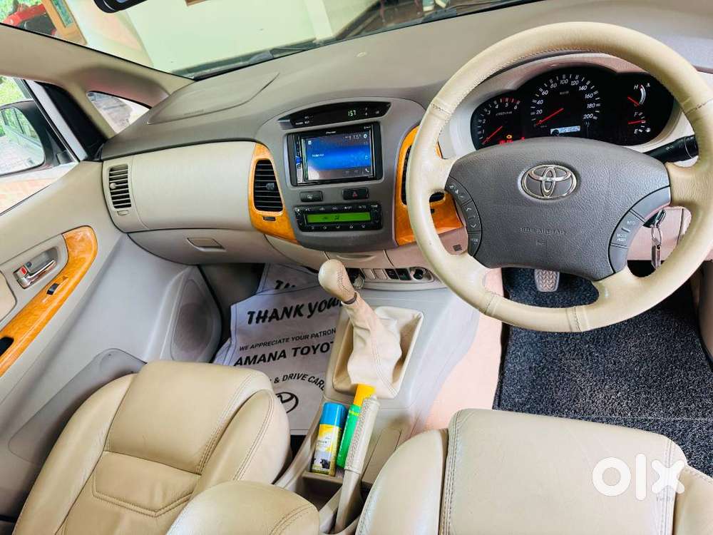 2010 Innova Single Owner Kerala Registration
