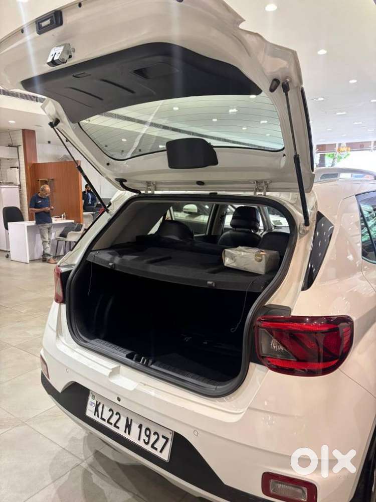 Hyundai Venue S Mt Turbo Gdi 1.0l, 2019, Petrol