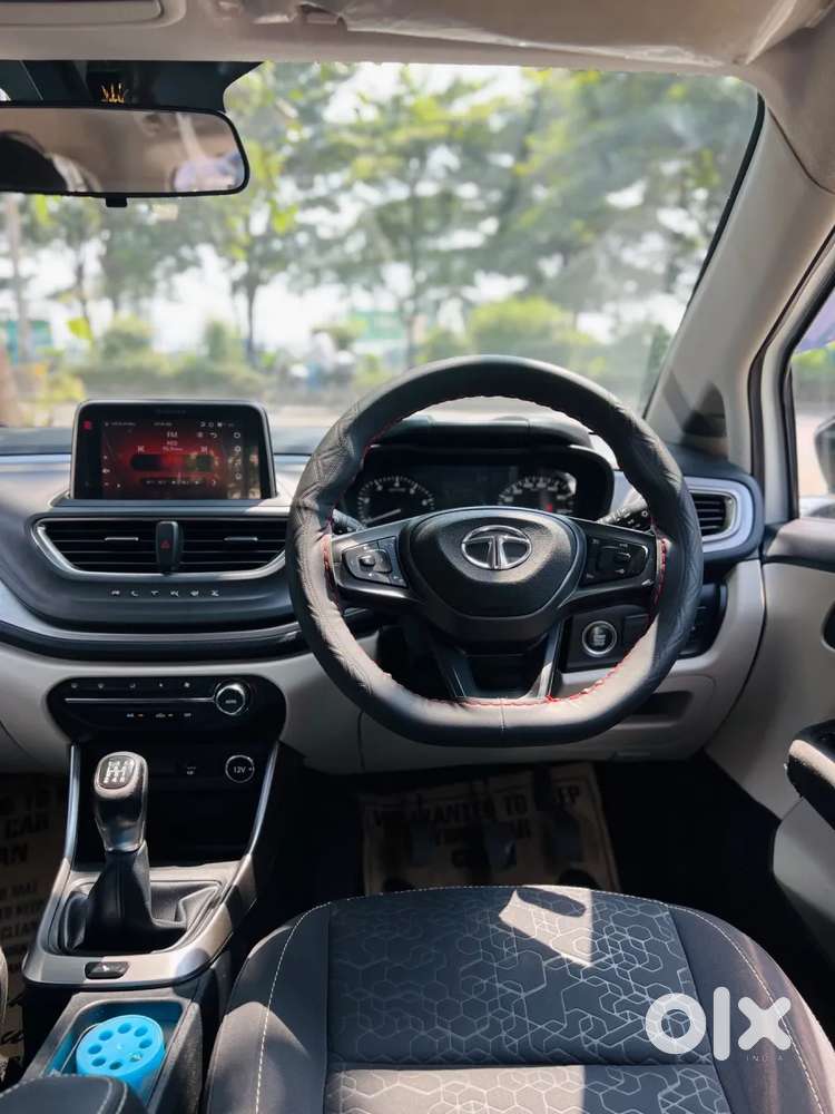 Tata Altroz 1.2 Xz (o), 2022, Petrol