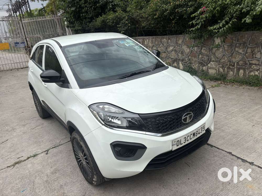 Tata Nexon 1.5 Revotorq Xm (s), 2017, Diesel