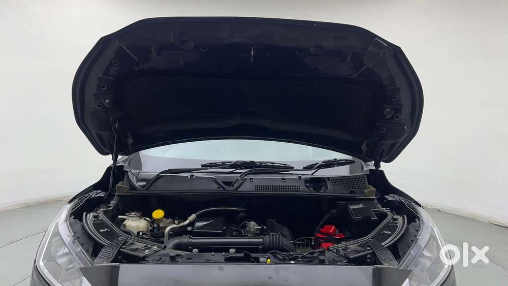 Nissan Magnite 1.0 Xv, 2023, Petrol
