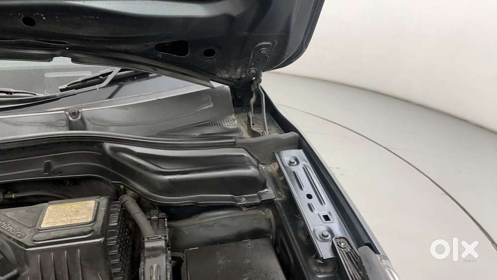 Mahindra Xuv300 W8 Option Diesel, 2022, Diesel