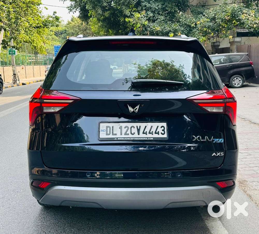 Mahindra Xuv700 2.0 Ax 5 Petrol At Str, 2022, Petrol