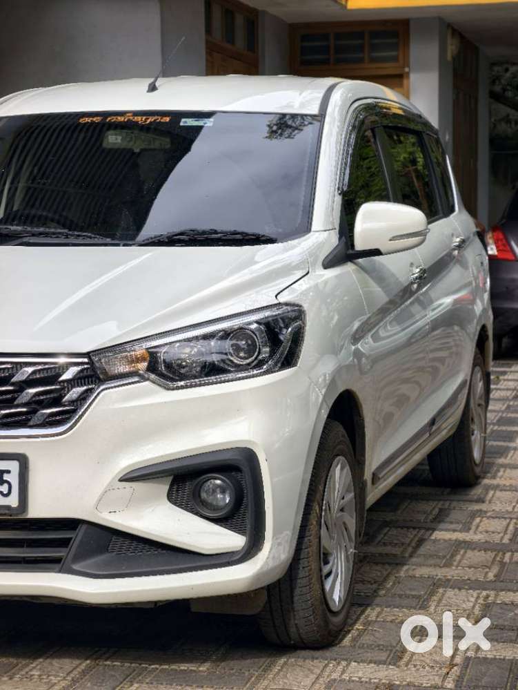 Maruti Suzuki Ertiga Vxi Shvs, 2025, Petrol